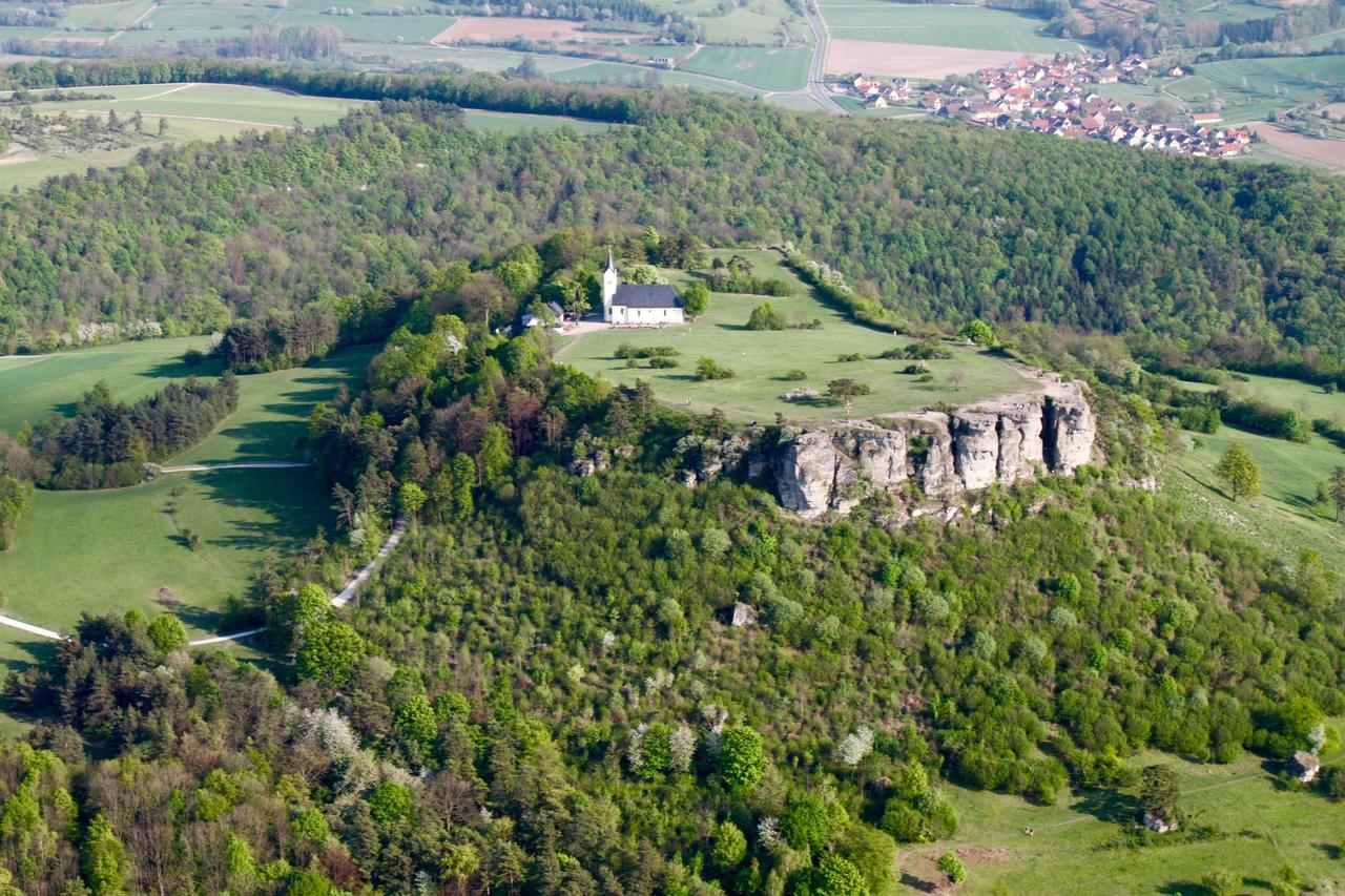 Hotel Garni Vierjahreszeiten Bad Staffelstein Extérieur photo
