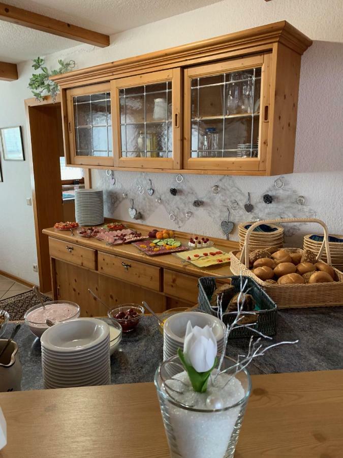 Hotel Garni Vierjahreszeiten Bad Staffelstein Extérieur photo
